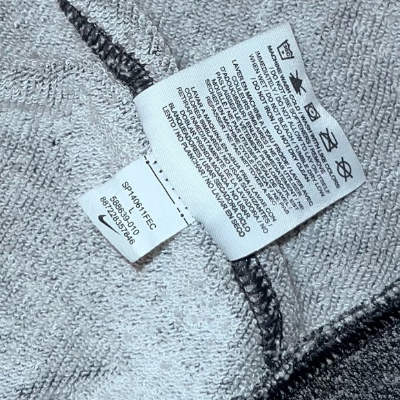 Nike dri fit sweater - Picture 4 of 9